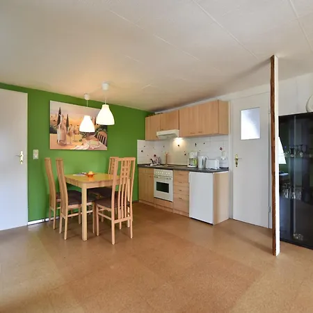 In Gross Stroemkendorf, Cleaning Included Apartment *